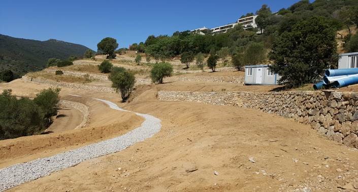 Construction des restanques : Juin 2017